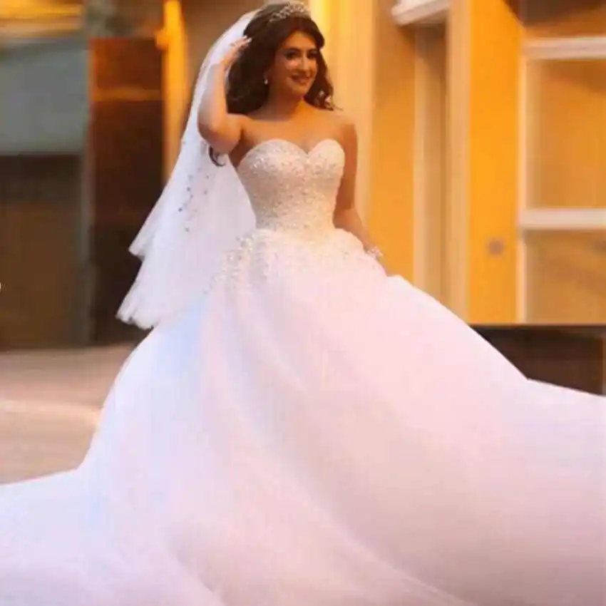 Beautiful 2016 Vestidos De Novia Sweetheart Beaded Crystals Wedding Dresses Sleeveless Ball Gown Tulle Bridal RA023 | Свадьбы и