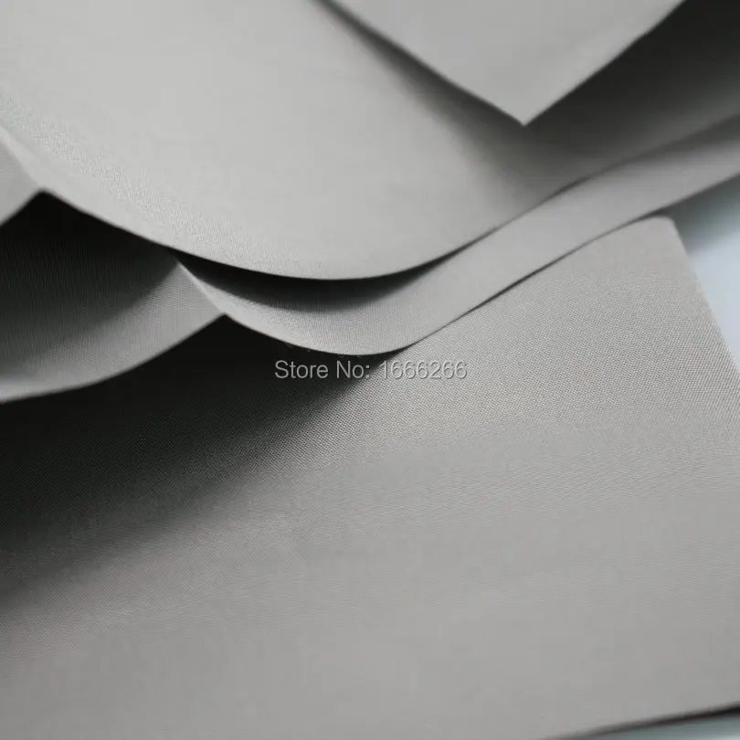 

Thickening Nickel copper coated emi shielding fabric for shielding wall
