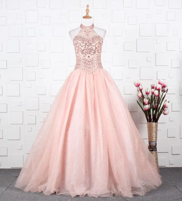Розовый Розовые платья Quinceanera Холтер Бисер Кристалл сладкий 16 Выпускной платья бальное платье vestido дебютанта ходить рядом с вами - Цвет: Розовый