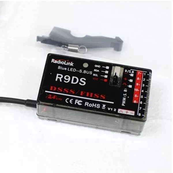 

RadioLink AT9S 2,4 10CH R9DS DSSS FHSS