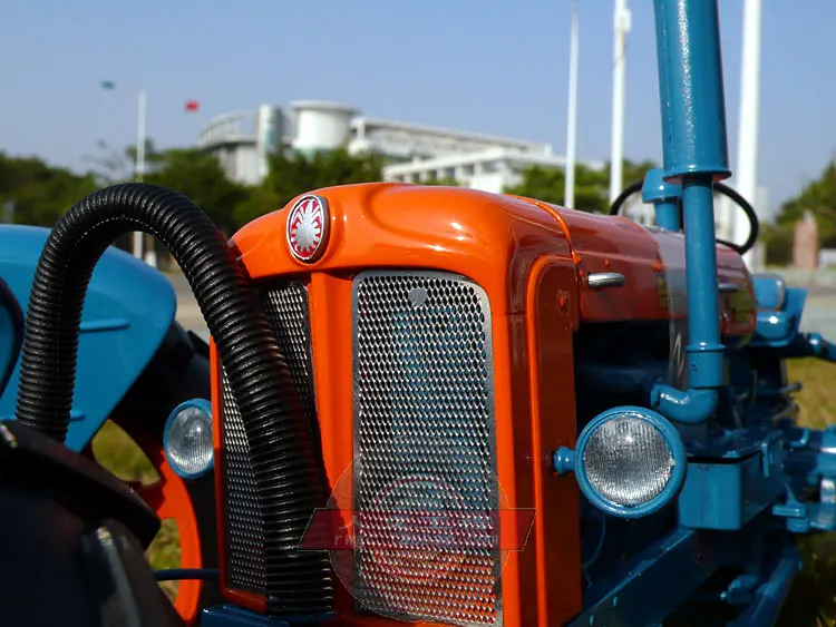 Трактор Fortson Fordson модель сельскохозяйственного автомобиля из сплава подарок