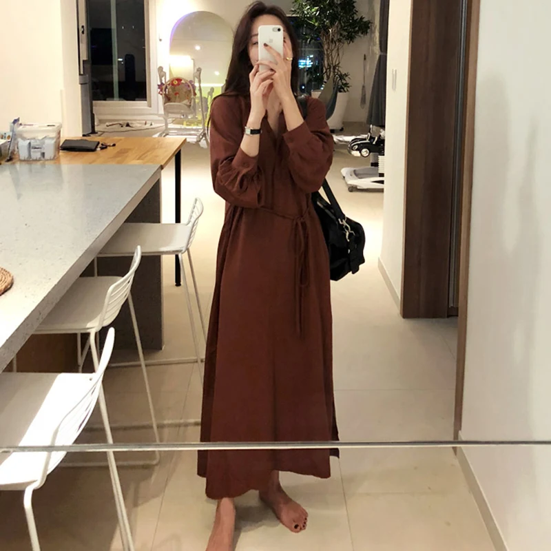 Женское платье с поясом-фонариком длинное однотонное в стиле ретро