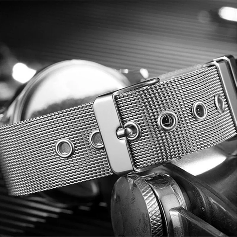 GSWP Fashion Waterproof LED Watch Men And Women Lovers Smart Electronics Watches Creative Bayan Kol Saati Erkek |