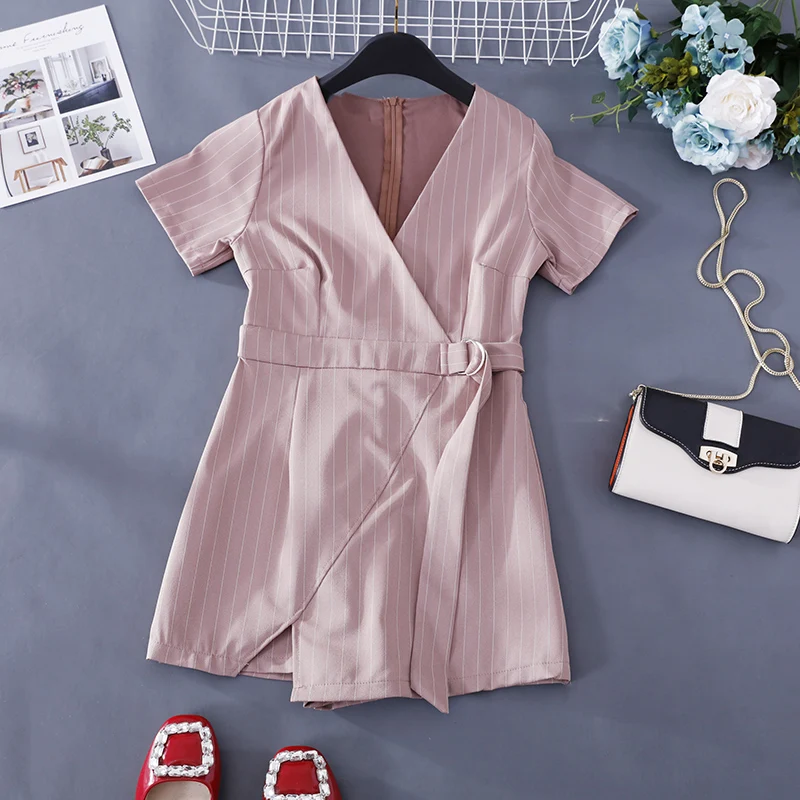 Женский комбинезон ALPHALMODA с v-образным вырезом и высокой талией асимметричный