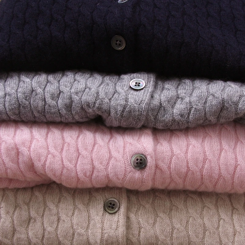 2019Spring new cashmere cardigan loose sweater female round neck twisted flower coat Korean version of the solid color |