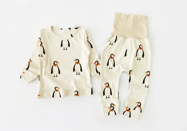 penguin Комплект детской одежды Демисезонный с длинными рукавами для мальчиков и девочек футболка с высокой талией брюки Детские пижамы Детские костюмы - Цвет: penguin