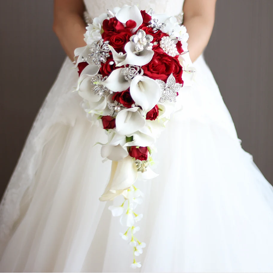 2018 New Waterfall Red Wedding Flowers Bridal Bouquets Artificial Pearls Crystal Wedding Bouquets Bouquet De Mariage Rose