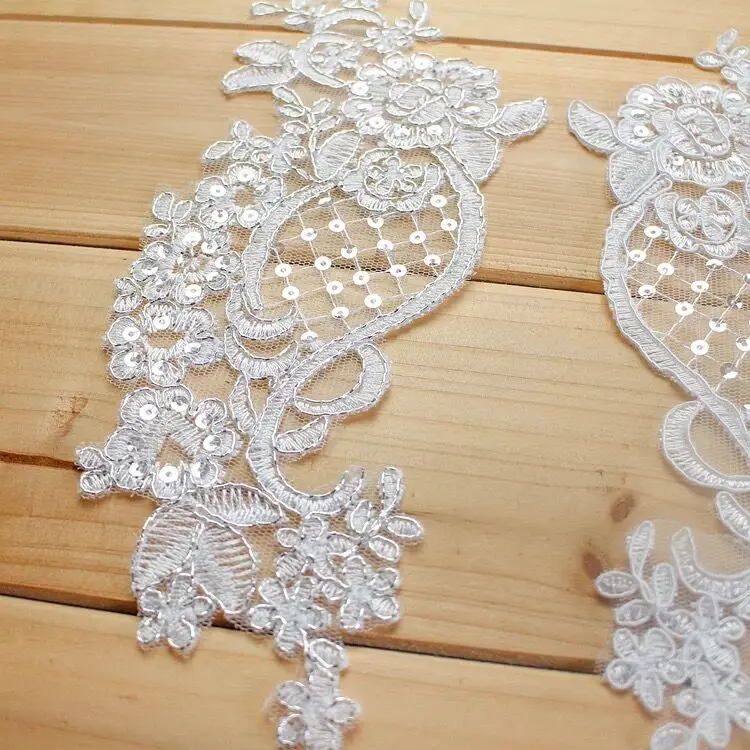 silver sequin 1 пара белого цвета и цвета слоновой кости красные Темно-синие Кружева Аппликация с цветами и блестками, украшение, кружевная ткань для пришивания на ткань аксессуары Costura ремесло - Цвет: silver sequin