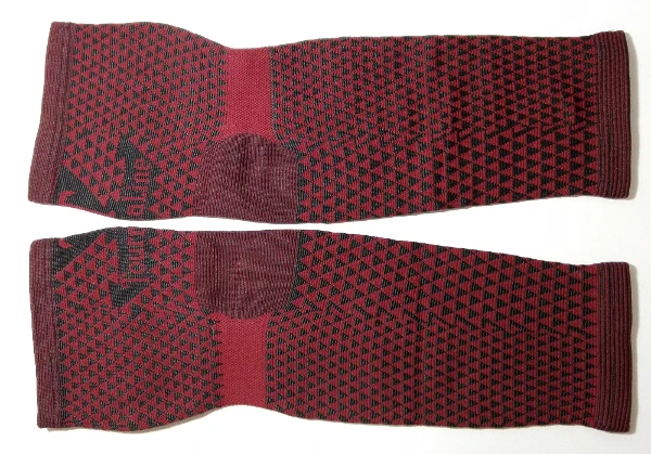 Магнитный тканевый поддерживающий наколенник турмалиновая повязка на колено