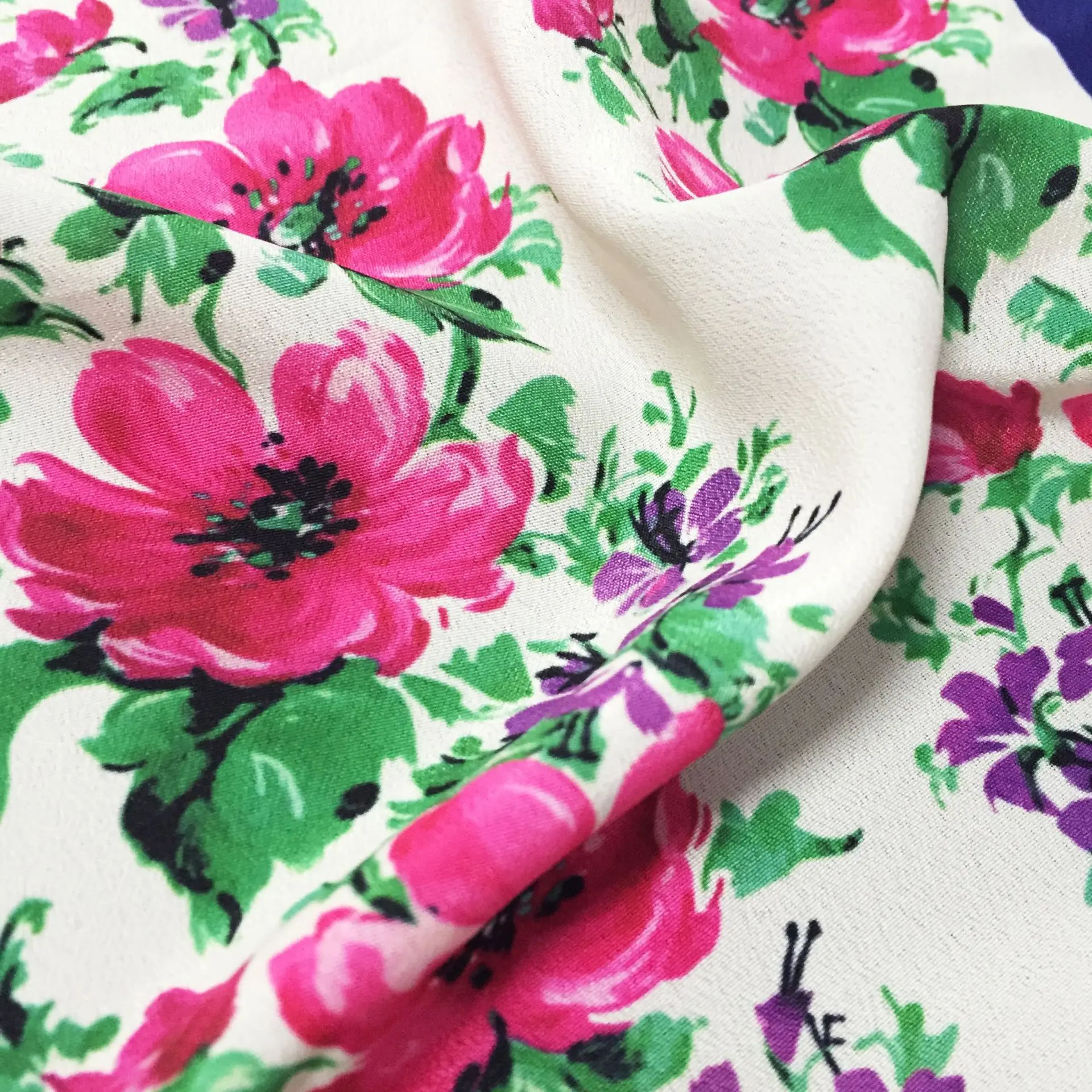 New spring and summer brand with the same pattern floral frame woven crepe de chine polyester printed fabric for dress trousers | Дом и сад