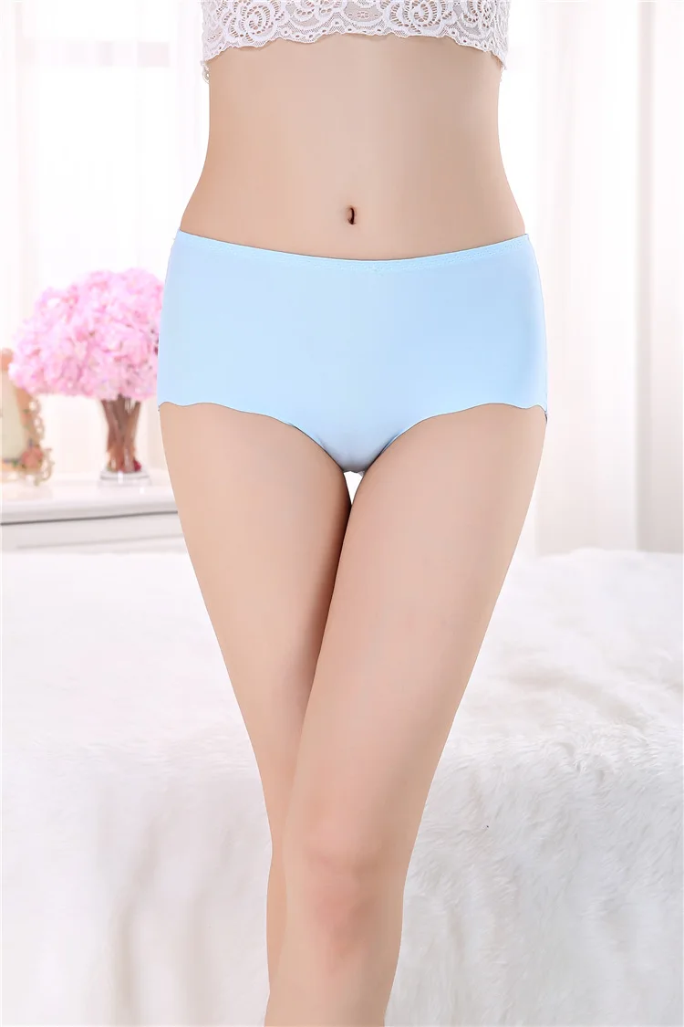 light blue Размера плюс, нижнее белье, женские трусики, бесшовные хлопковые трусы, стринги, нижнее белье, сексуальные трусы, шорты, прочные трусики для девушек, 5XL - Цвет: light blue