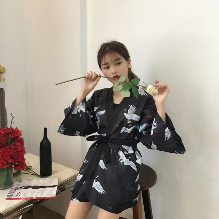 Японское женское кимоно Yukata Haori, карнавальные костюмы для девочек, Harajuku, свободные кимоно с принтом в виде Журавля, кардиган, верхняя одежда, повседневная куртка