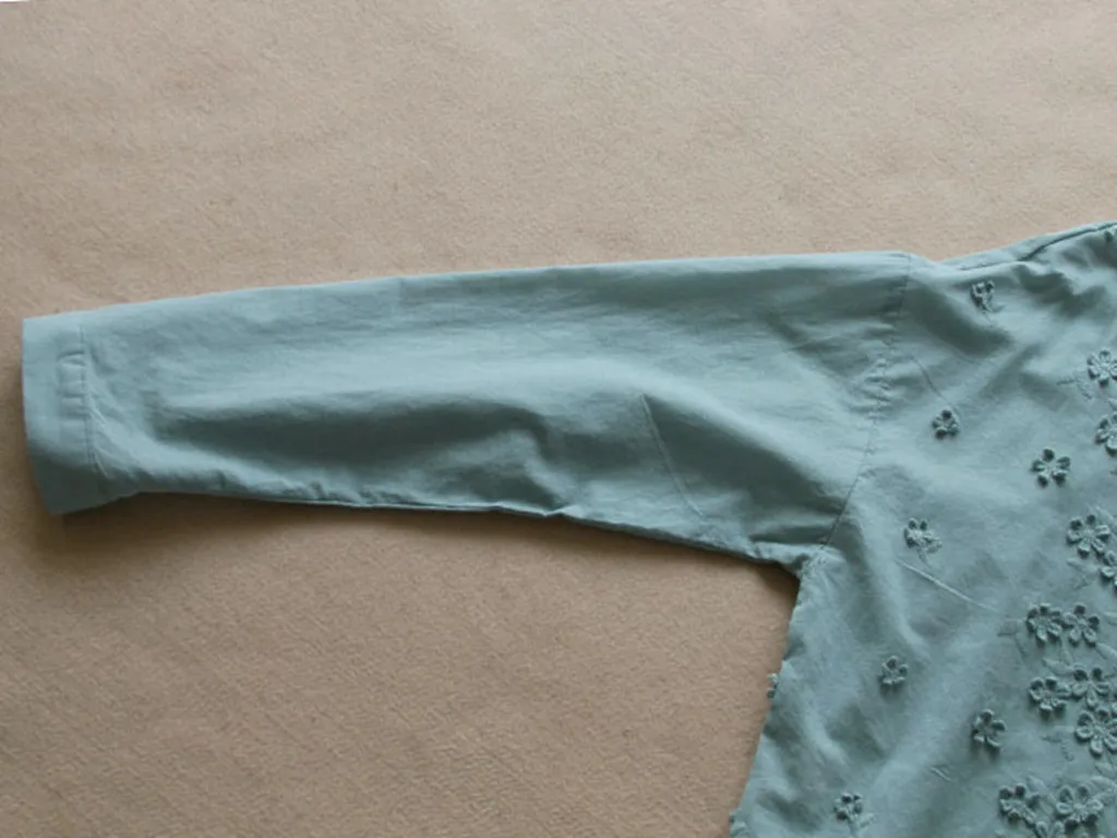 Литература нарядной вышивкой в виде цветов Блуза с цветочным принтом женские