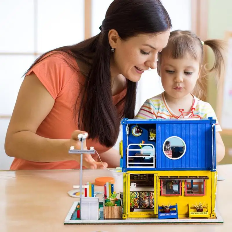 

28.4*20.6*20cm Baby Wooden DIY Doll House Miniature Handmade Assembly Model House Toy Gifts with Unlimited Fun & Exploratory
