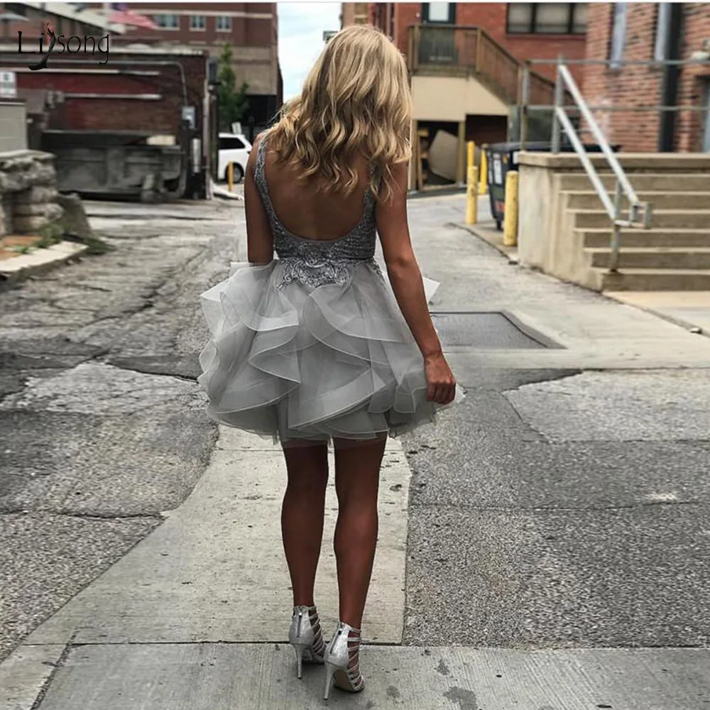 

Sexy Silver Backless Lace Mini Cocktail Dresses Appliques Beaded Sequined Short Party Dresses Ruffles Robe Cocktail Off Shoulder
