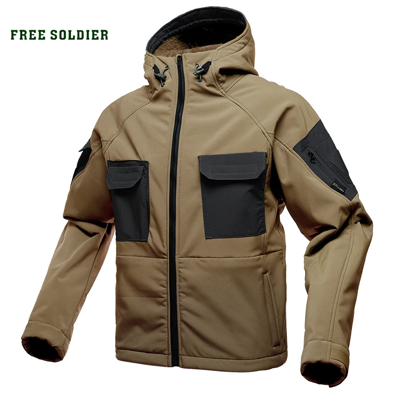 

FREE SOLDIER tactical waterproof soft shell hiking jacket hairy male military fans warm autumn and winter coat large size