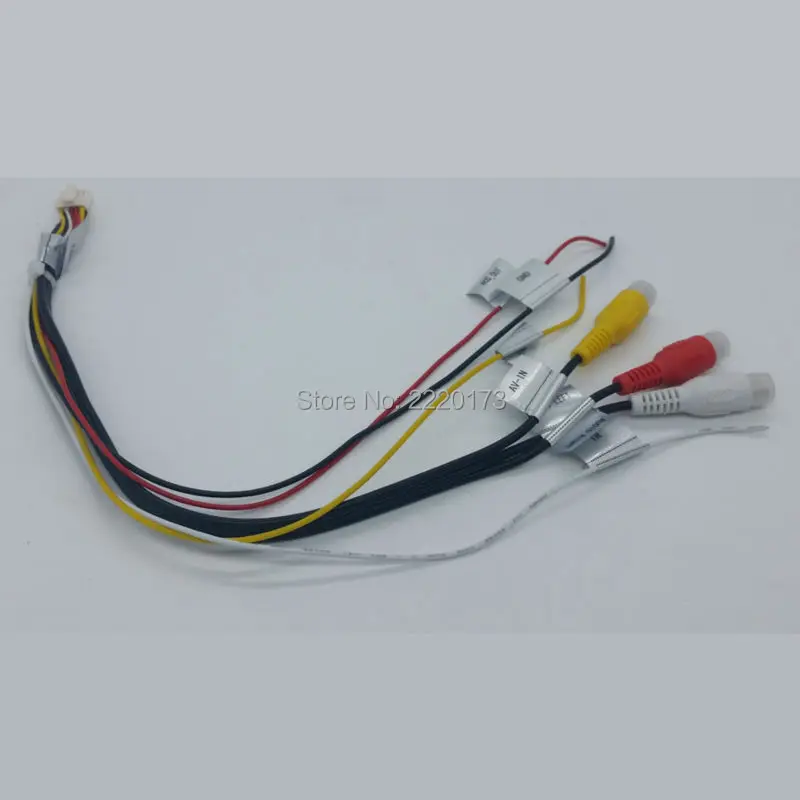 В автомобиле gps навигации задняя парковочная камера руководящего положения