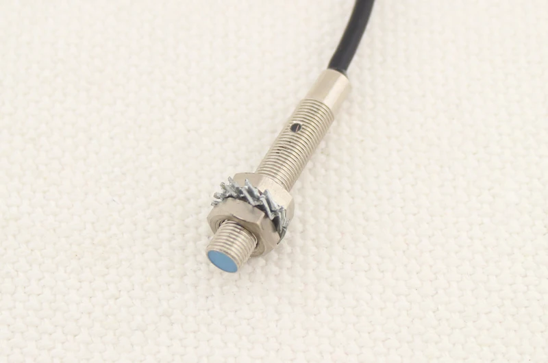 Бесплатная доставка 10 шт. LJ5A3 1 Z/BX NPN мини indutance датчики Сенсор M5 DC12 24V 3 обычно