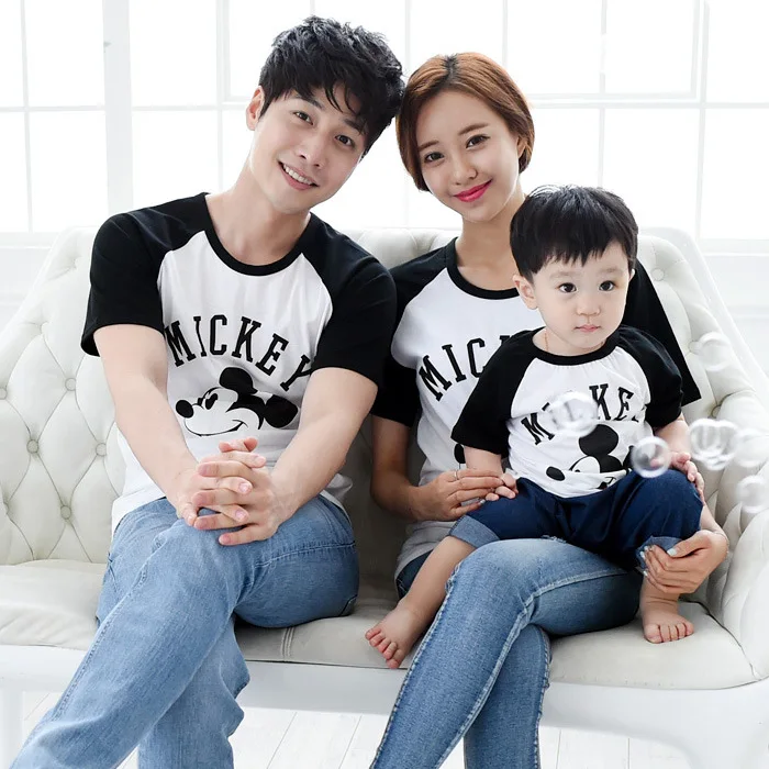 2017 Одинаковая одежда для всей семьи матери и дочери Летняя хлопковая Футболка