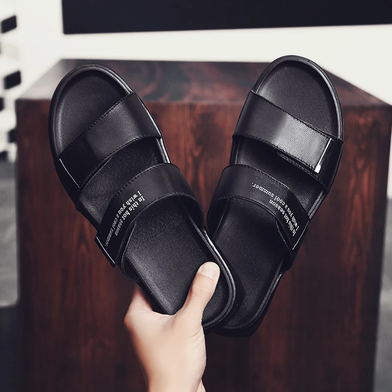 Кожаные сандалии и шлепанцы Мужская обувь легкие пляжные водонепроницаемая из