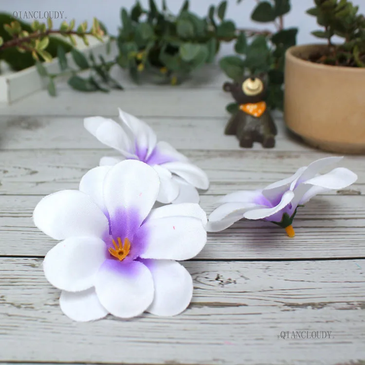 White purple 50 шт. белый искусственный Гавайский Плюмерия ФРАНЖИПАНИ шелковые цветы головы для украшения свадьбы B47 - Цвет: White purple