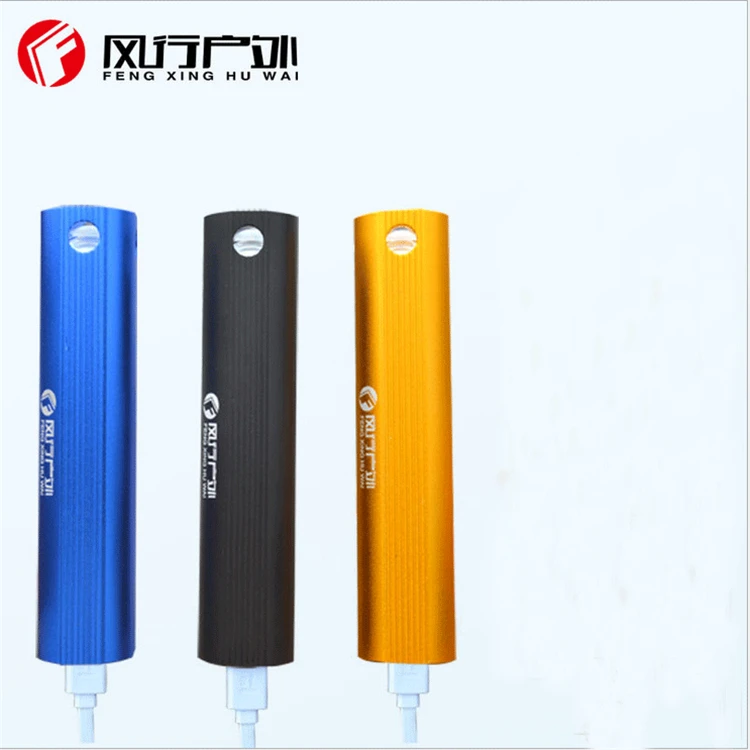 Вход к руке Q5 светодиодный фонарик USB зарядка телефона сокровище 18650 большой