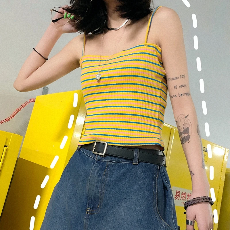 Женский укороченный топ винтажный трикотажный в разноцветную полоску с