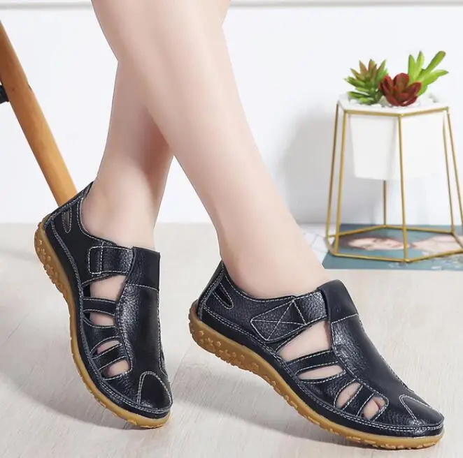 Летние женские Римские сандалии-гладиаторы из натуральной кожи на плоской, полой подошве сандалии Повседневное мягкая подошва пляжная обувь, сандалии b195 - Цвет: Черный