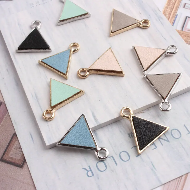 

Wholesale 100PCS 16MM Simplify Traingle Pendant Charms Gold Silver Tone Plated DIY Jewelry Findings Bracelet Necklace Charm
