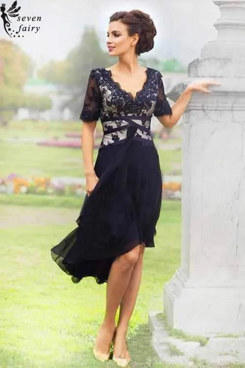 2017 Navy Blue Sexy A-Line Mother Of the Bride Dress Lace Appliques Tulle Half Sleeve Tea-Length V Neck Formal Celebrity | Свадьбы и