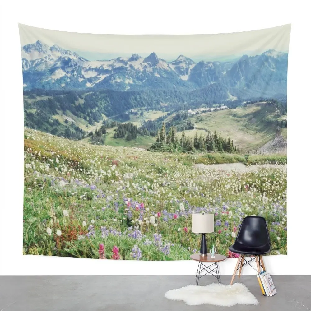 Wildflower Meadow Wall Tapestry Large | Дом и сад