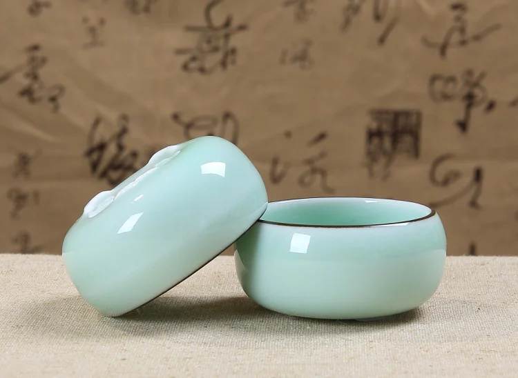 Декоративно-прикладное искусство керамики чашек Longquan celadon цветная чашка с карпом