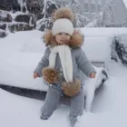 2018 г., Зимний милый детский помпон из меха енота, вязаные шапочки, шапка, шарф, комплект из 2 предметов, мягкие шарфы с капюшоном для мальчиков и девочек, Детская шерсть