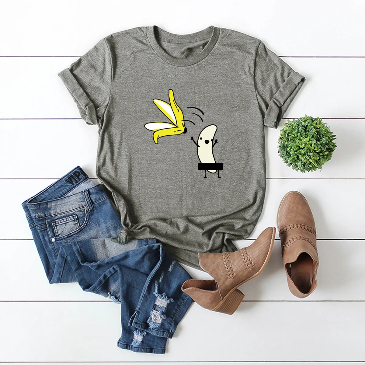 Женская свободная футболка с принтом банана летняя коротким рукавом и