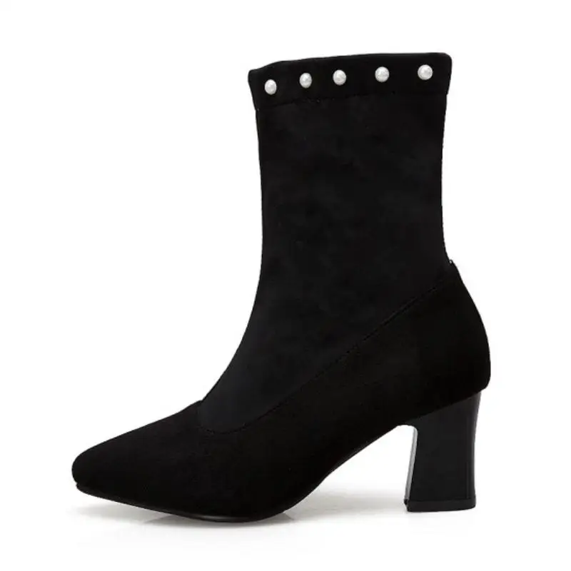 Женские сапоги на высоком каблуке с бусинами зимние теплые короткие | Обувь