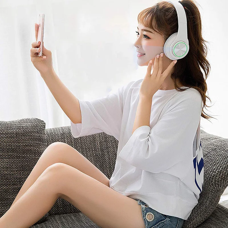 Bluetooth Наушники накладные, беспроводная гарнитура с микрофоном и холодный светодиодный светильник, Портативный и складной, шумоподавляющий стерео