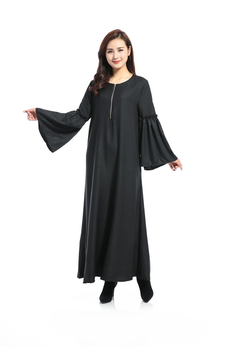 

The new Muslim long-sleeved dress Characteristics of Arab loose robes Pure color sunlight hemp Sunday clothes