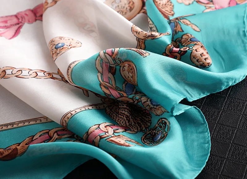New Brand Winter Scarf Thin Smooth Shawl and Wraps Print Foulard Silk Scarves Ladies Travel Pashmina Long Large Hijab Femme