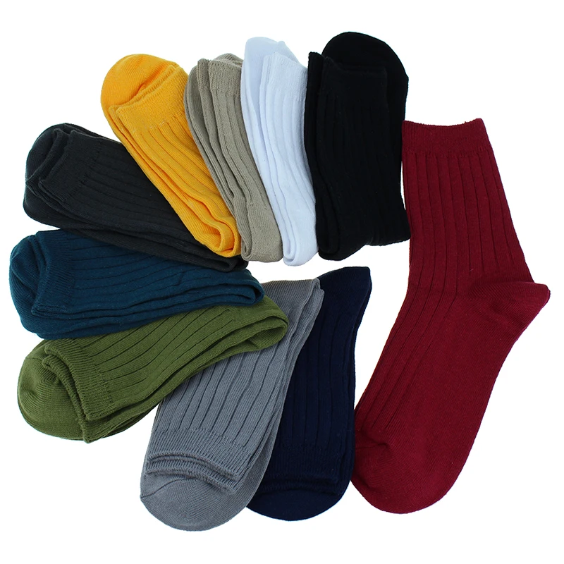 Фирменные осенне зимние винтажные плотные носки с вертикальными полосками для