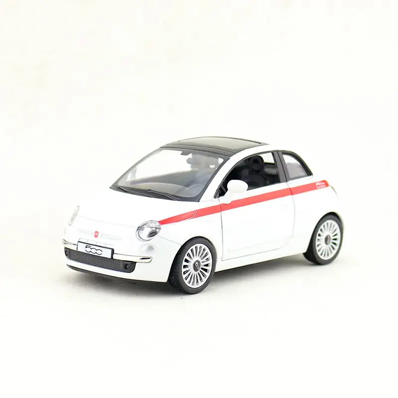 Белый RMZ City 1:36 Масштаб литья под давлением игрушечная модель/Fiat 500 SUV классический Спорт/откатная машина для детского подарка/коллекции/образования - Цвет: Белый