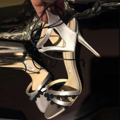 Beango Летняя женская обувь сандалии из натуральной кожи пикантные однотонные