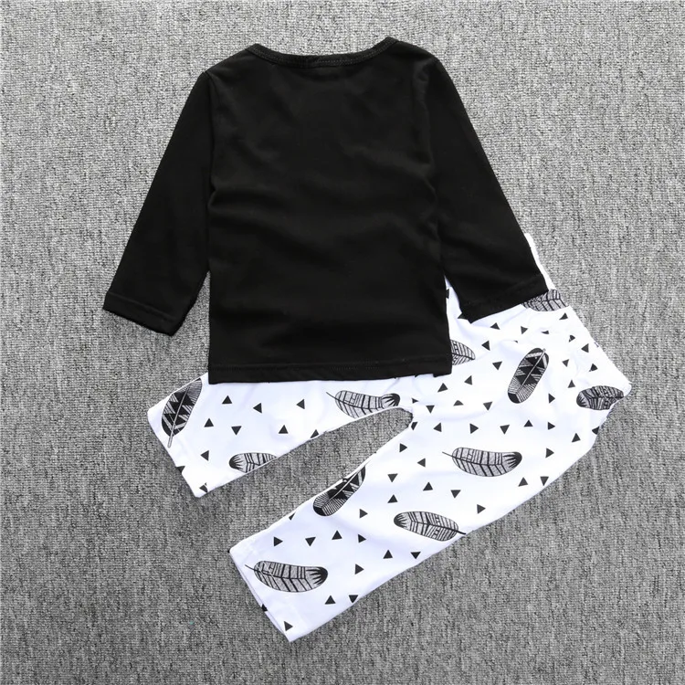 Новинка 2017 года осенний комплект одежды для маленьких мальчиков футболка с