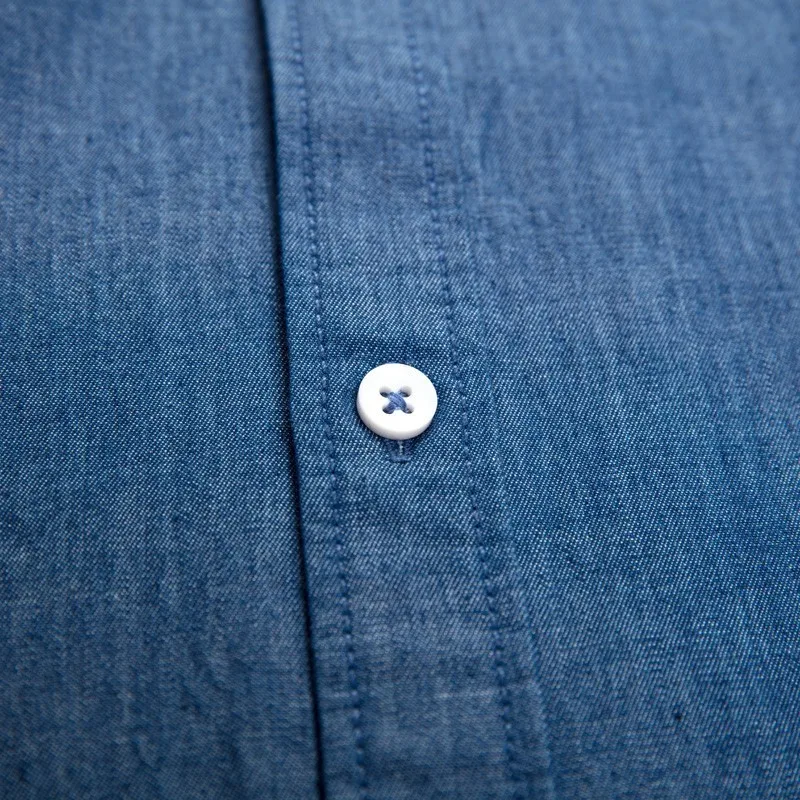 Мужская джинсовая рубашка хлопковая приталенная из ткани Оксфорд с длинным