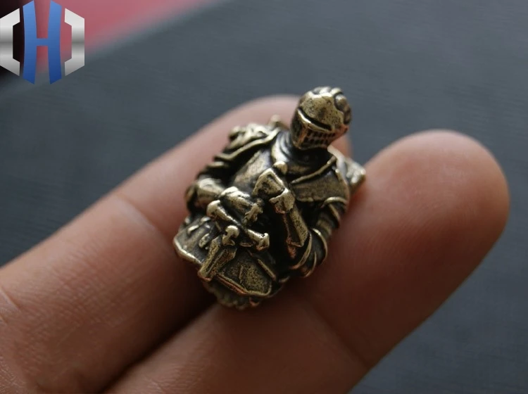 EDC винтажный Витязь рыцарь латунь крестоносца Броня Воин зонт-кинжал веревка Пряжка ключ падение нож бусины