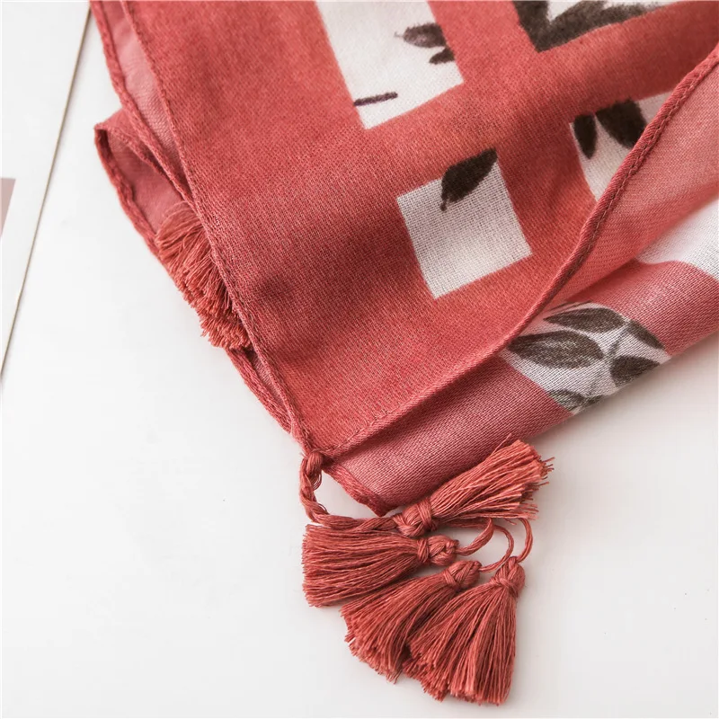 Женский испанский хиджаб с бахромой шаль Ретро Цветочный шарф модная одежда из