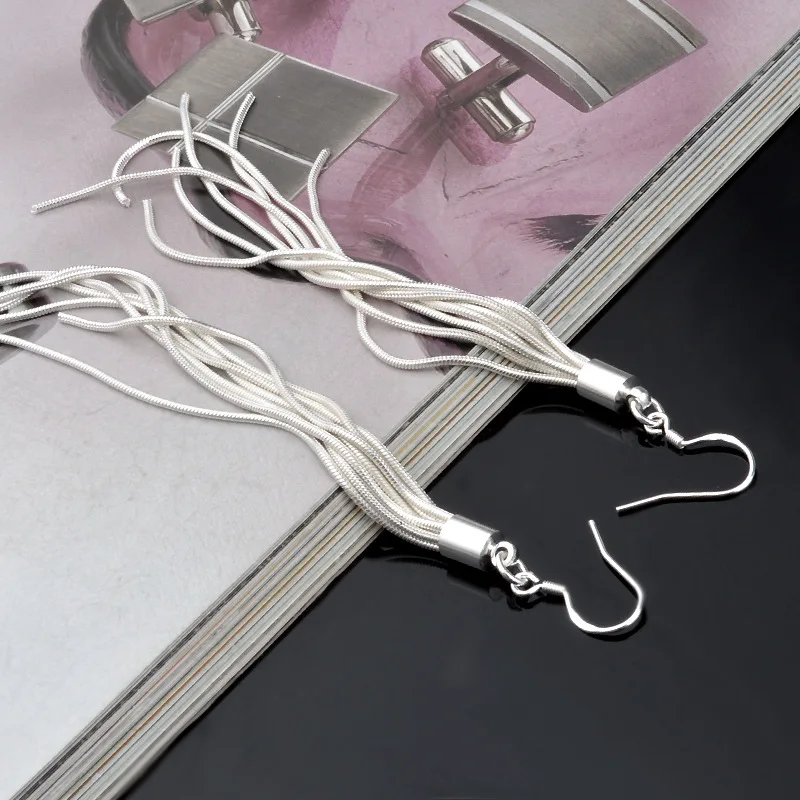 Женские серьги с кисточками корейские модные металлическими