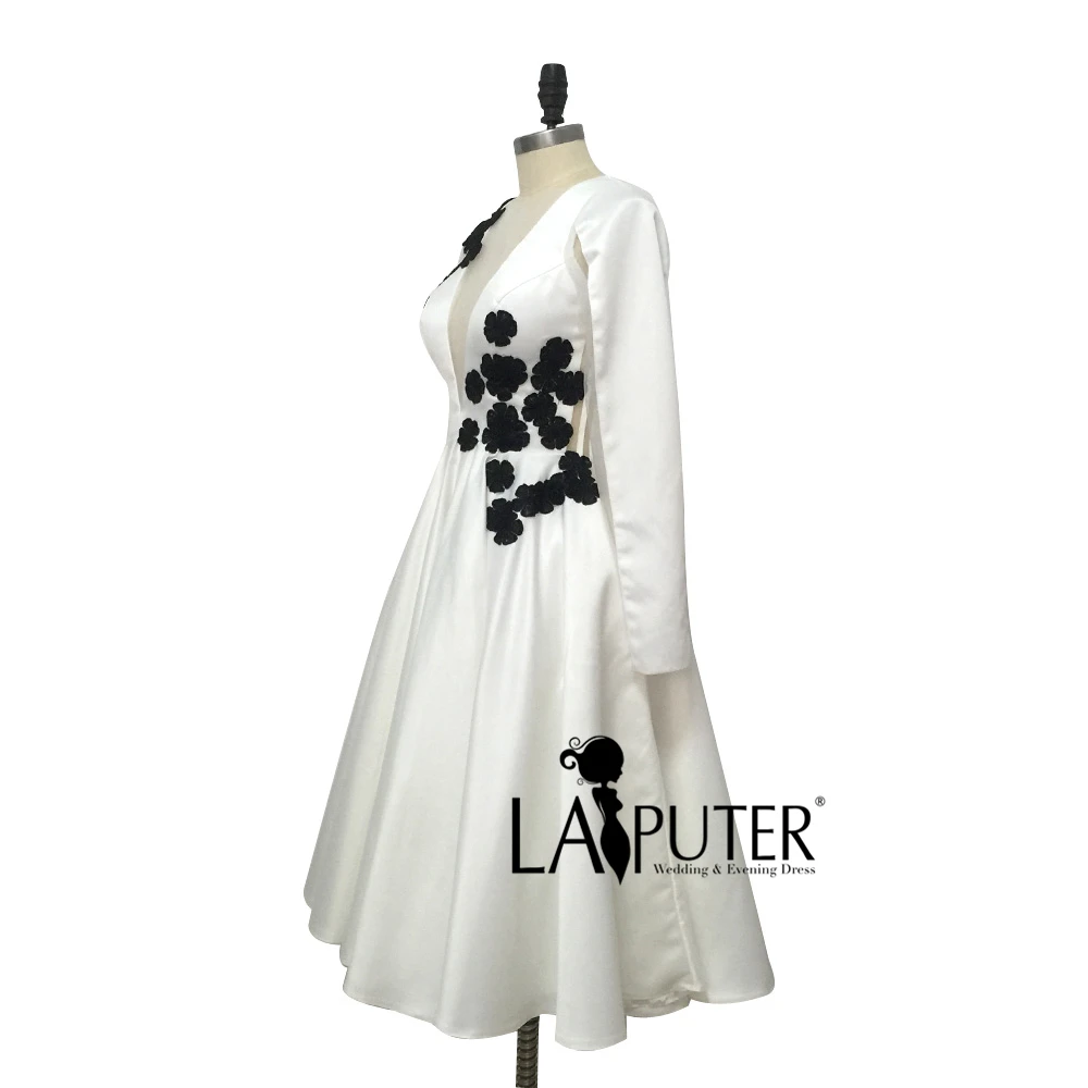 Новое поступление 2017 слоновая кость черный с цветочной аппликацией одежда