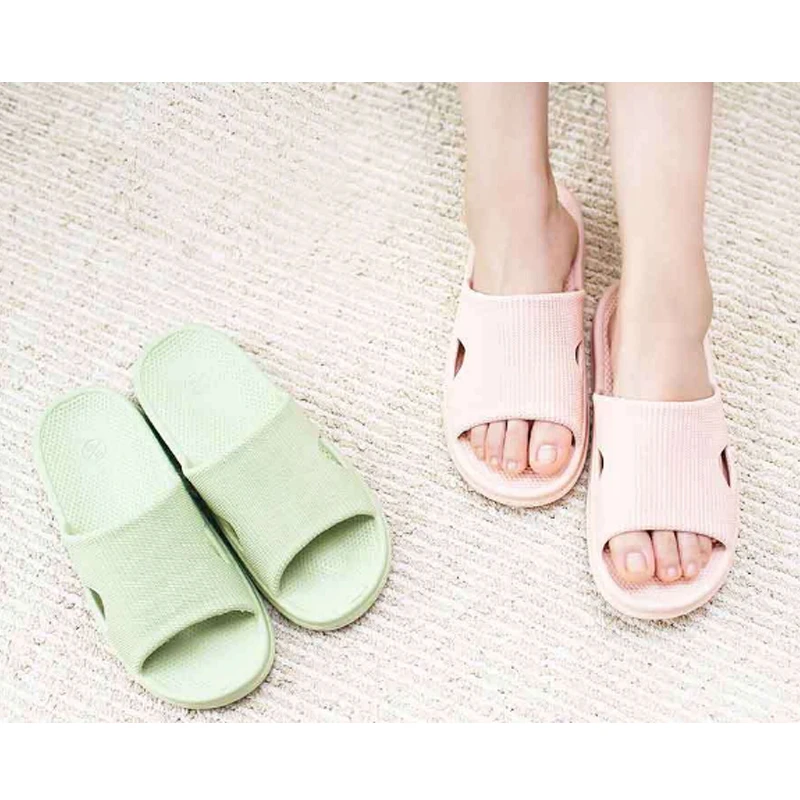 Xiaomi Mijia Youpin One cloud Soft bullet home slippers Massage design and high elastic Non-slip wear | Электроника