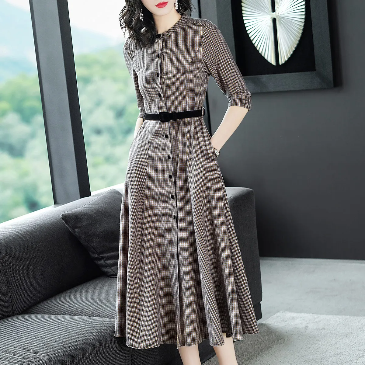 Женское офисное платье трапеция элегантное клетчатое винтажное миди с