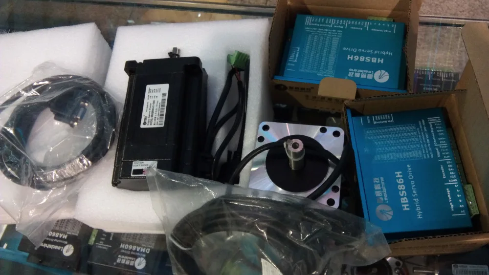 Драйвер Leadshine easy servo driver 3 шт., 2 шт. HBS86H и 1 шт. HBS758 + 3 шт., легкий серводвигатель, один имеет тормоз + Мощность 1300 Вт